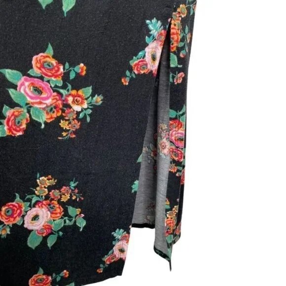 M. FASIS BLACK FLORAL ON OR OFF SHOULDER SMOCKED TOP SLIT MAXI DRESS SIZE LARGE - Picture 4 of 8